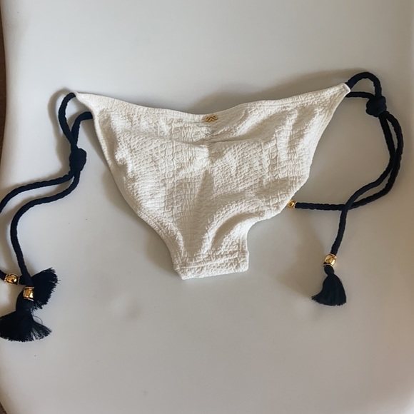 NWT Pilyq TUX Mix-up Full Coverage Bikini Bottom M - Picture 4 of 8